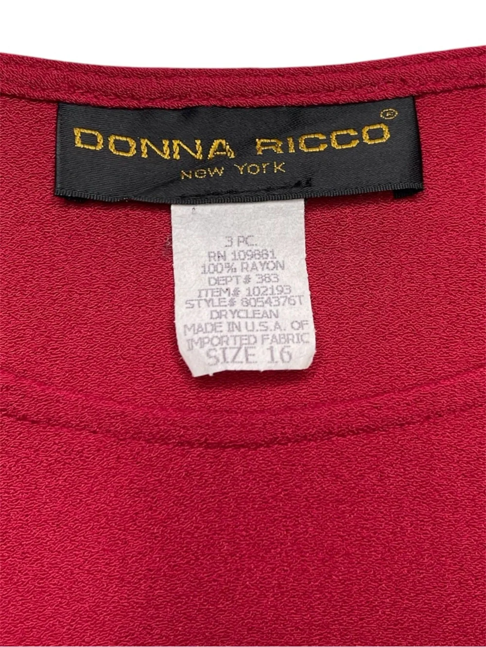 Donna Ricco Bright Red Scoop Neck Tank 16 - Picture 2 of 5